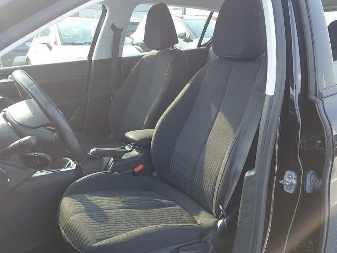 Peugeot Peugeot 308 usata, con Rivestimento interno