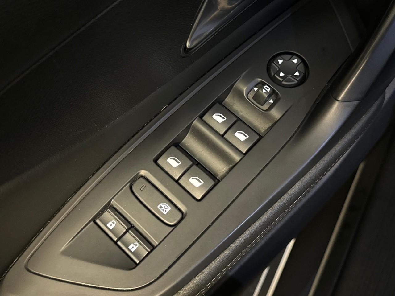 Peugeot Peugeot 308 usata 9