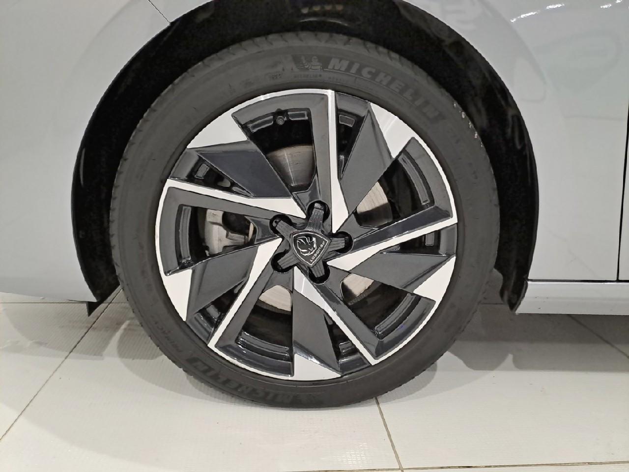 Peugeot Peugeot 308 usata, con GPS