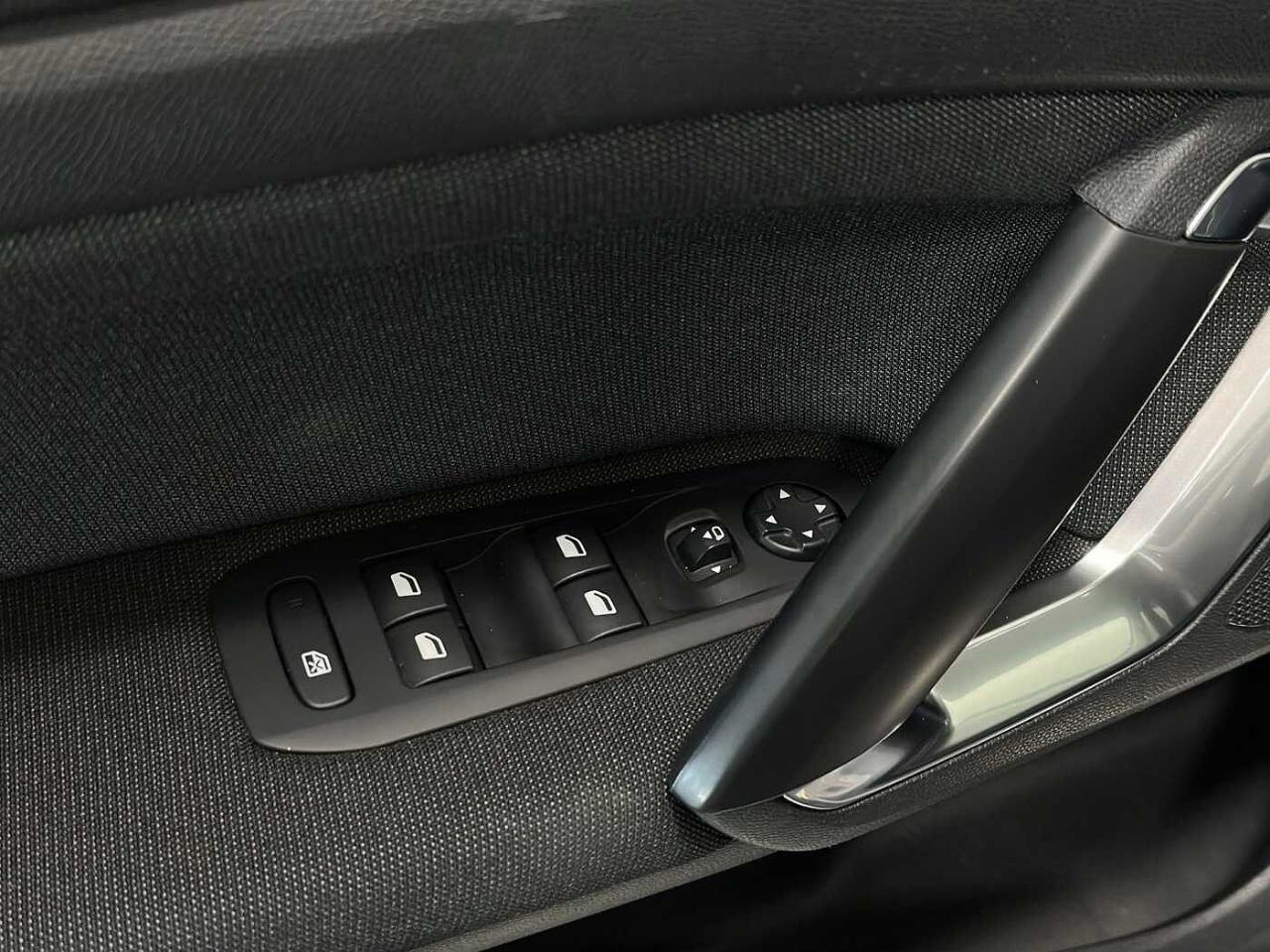 Peugeot Peugeot 308 usata 15