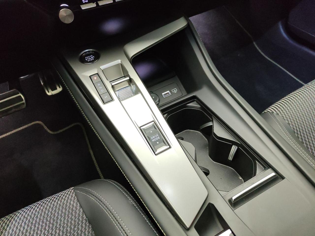 Peugeot Peugeot 308 usata 17