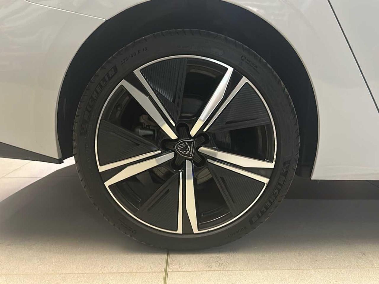 Peugeot Peugeot 308 usata 17