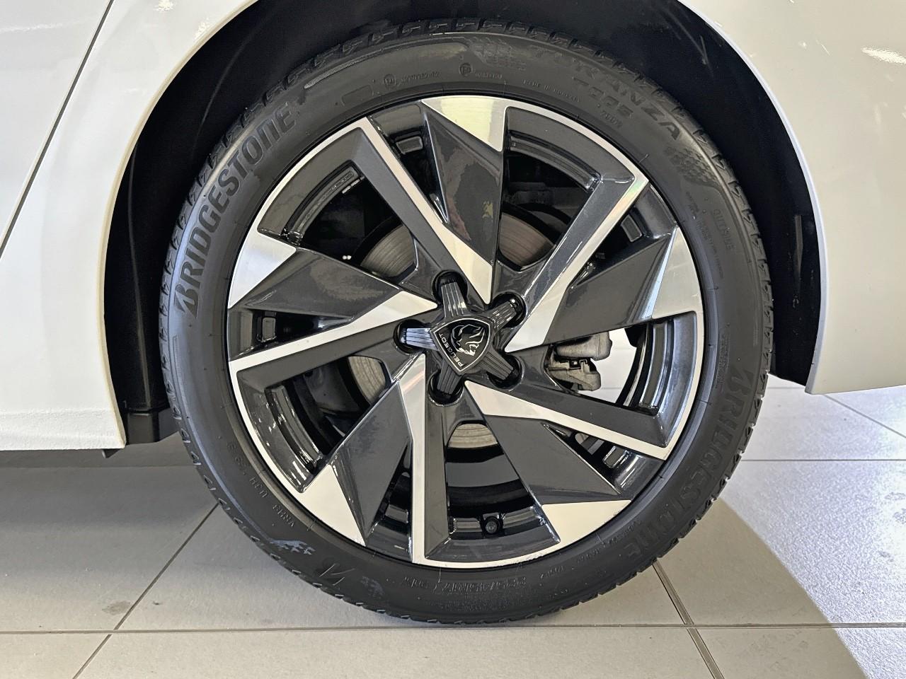 Peugeot Peugeot 308 usata, con GPS