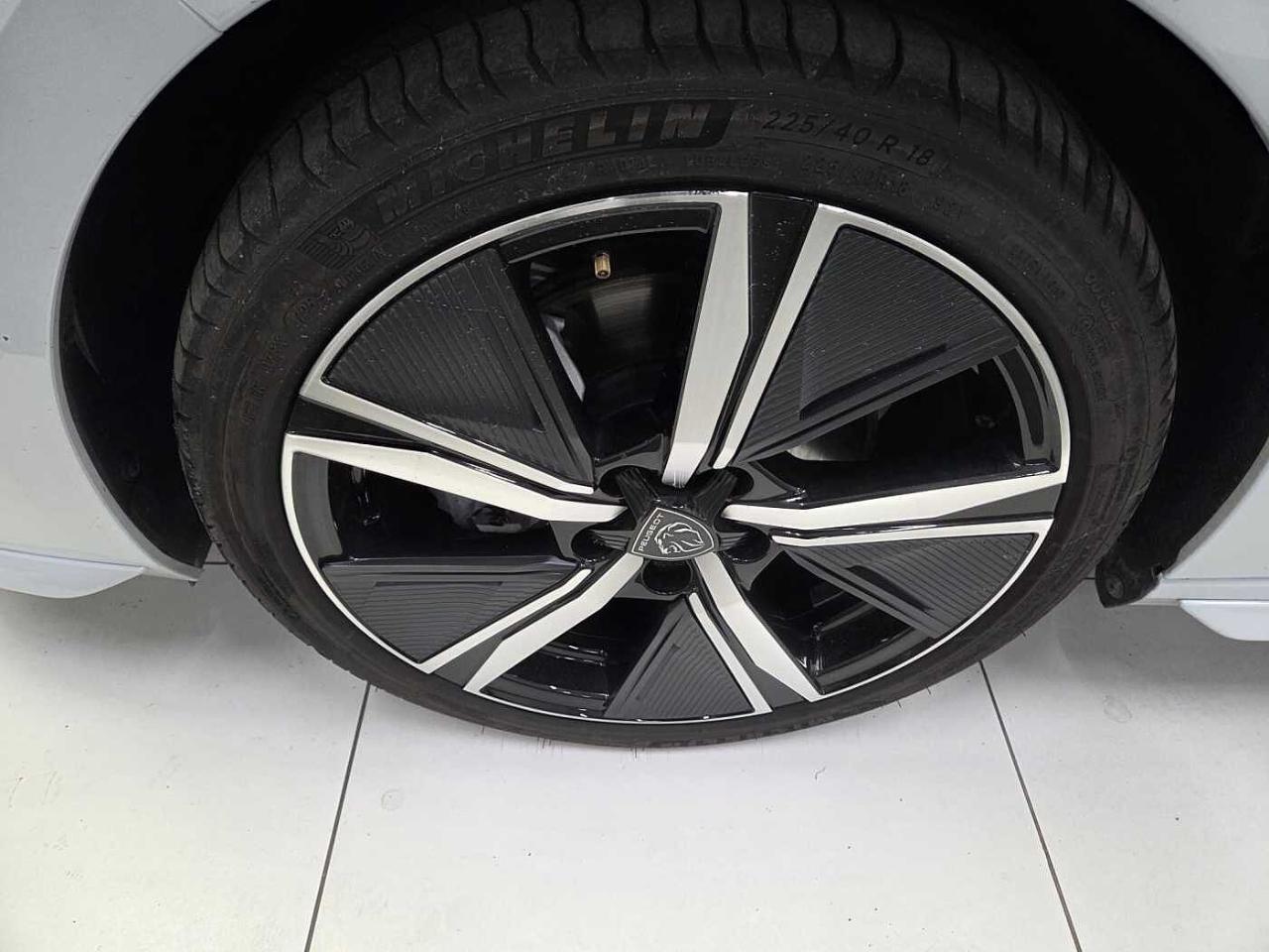 Peugeot Peugeot 308 usata 18