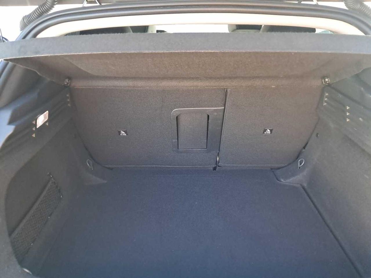 Peugeot Peugeot 308 usata 17