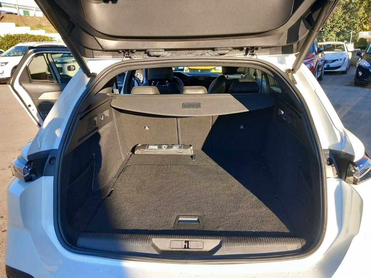 Peugeot Peugeot 308 usata, con GPS