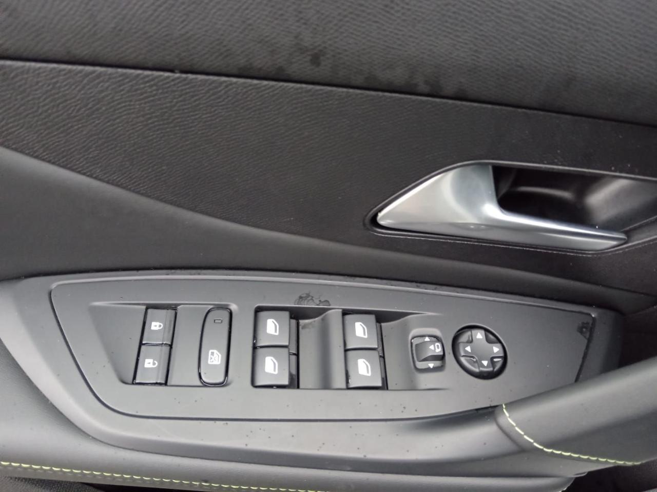 Peugeot Peugeot 308 usata 9