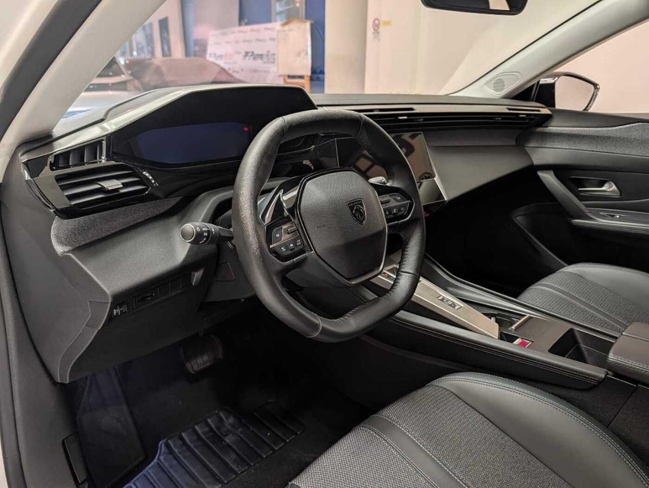 Peugeot Peugeot 308 usata, con GPS