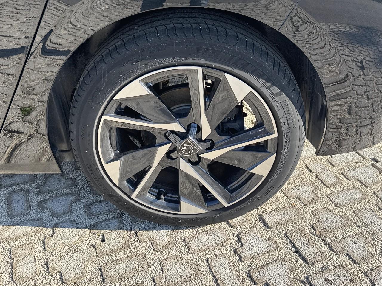 Peugeot Peugeot 308 usata, con GPS