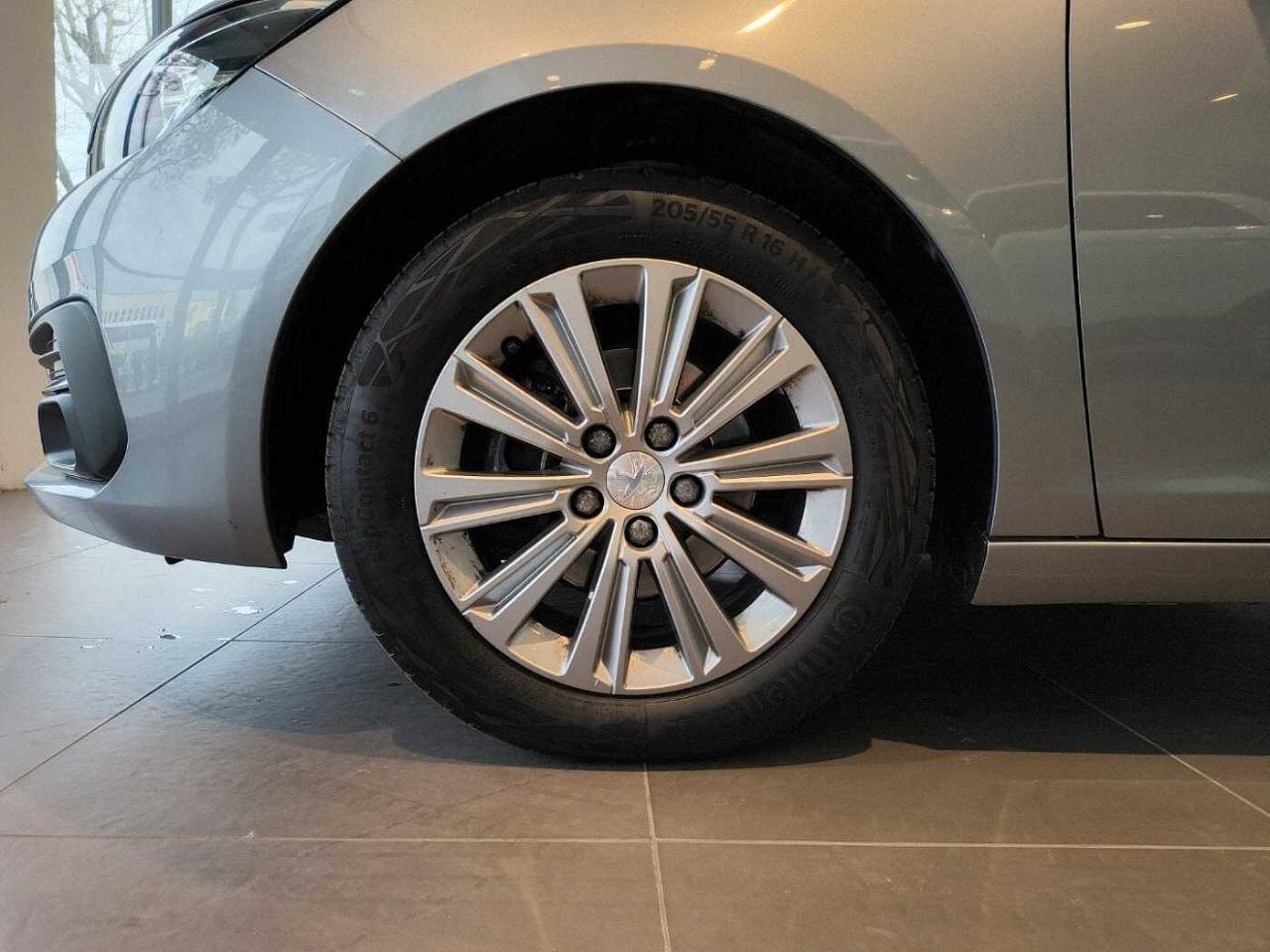 Peugeot Peugeot 308 usata 18