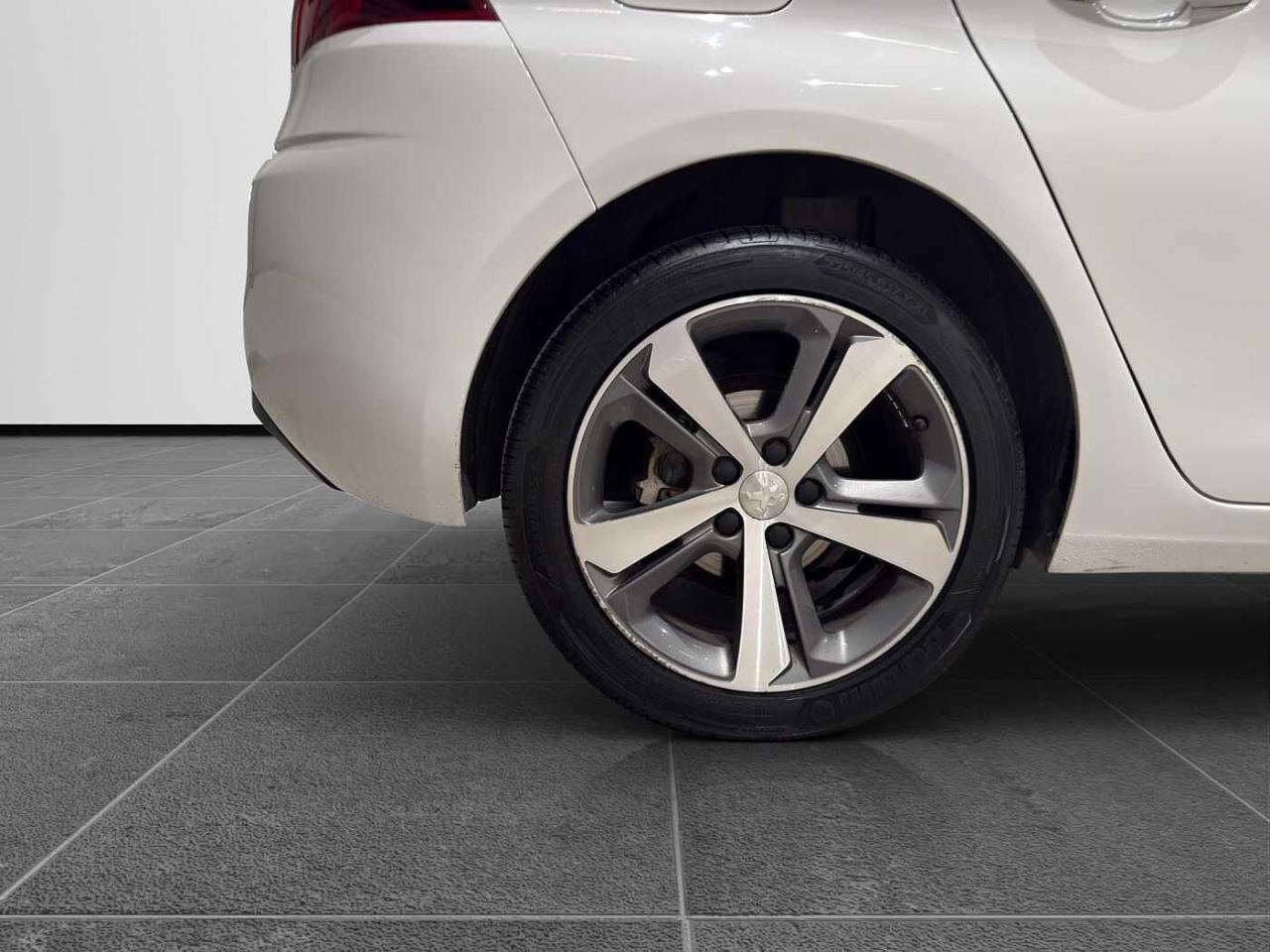 Peugeot Peugeot 308 usata 15