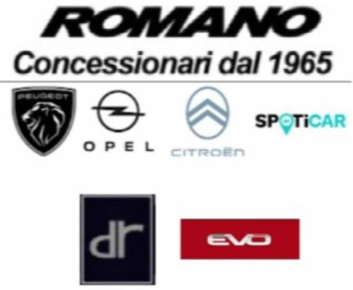 Peugeot Peugeot 408 usata, con 2 prese usb-c posteriori
