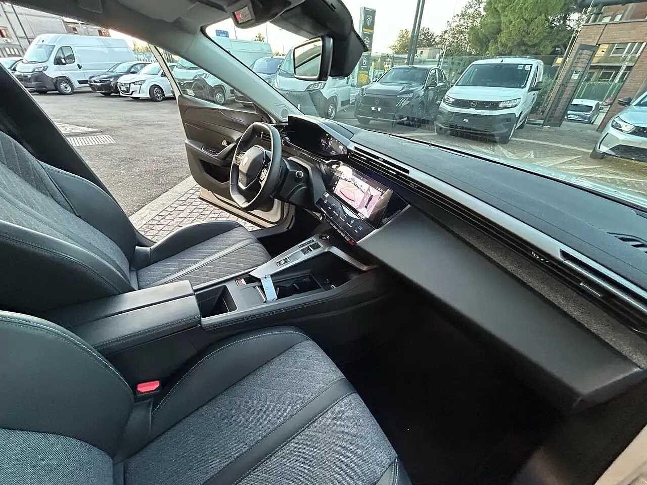 Peugeot Peugeot 408 usata, con vetri elettrici