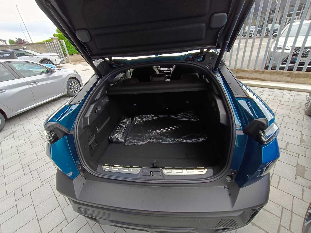 Peugeot Peugeot 408 usata, con coppia motore: 1750