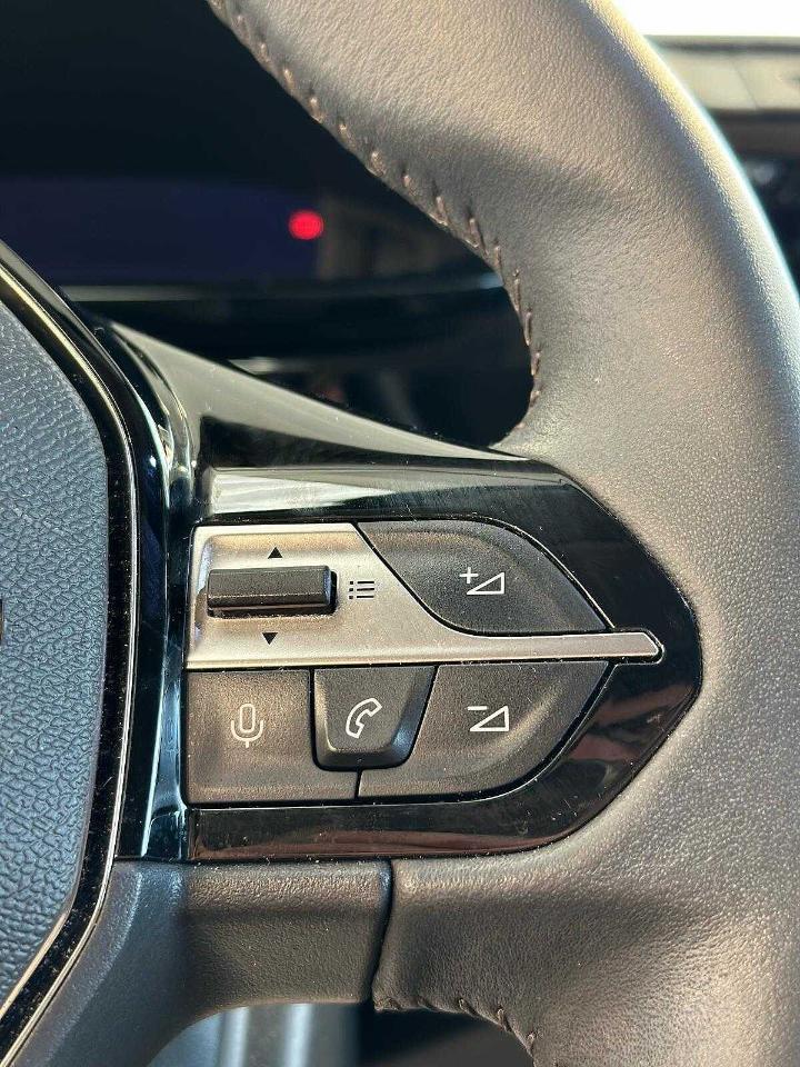 Peugeot Peugeot 408 usata, con 3 cilindri