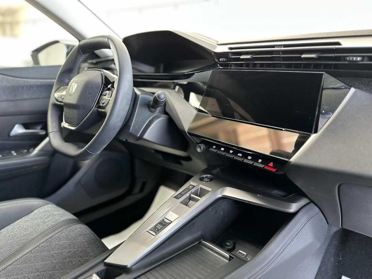 Peugeot Peugeot 408 usata, con 5 sedili