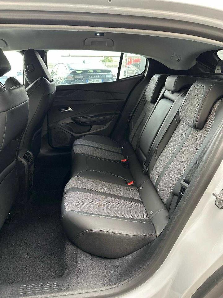 Peugeot Peugeot 408 usata, con 8 marce