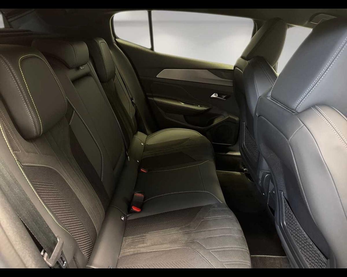 Peugeot Peugeot 408 usata, con volante in pelle