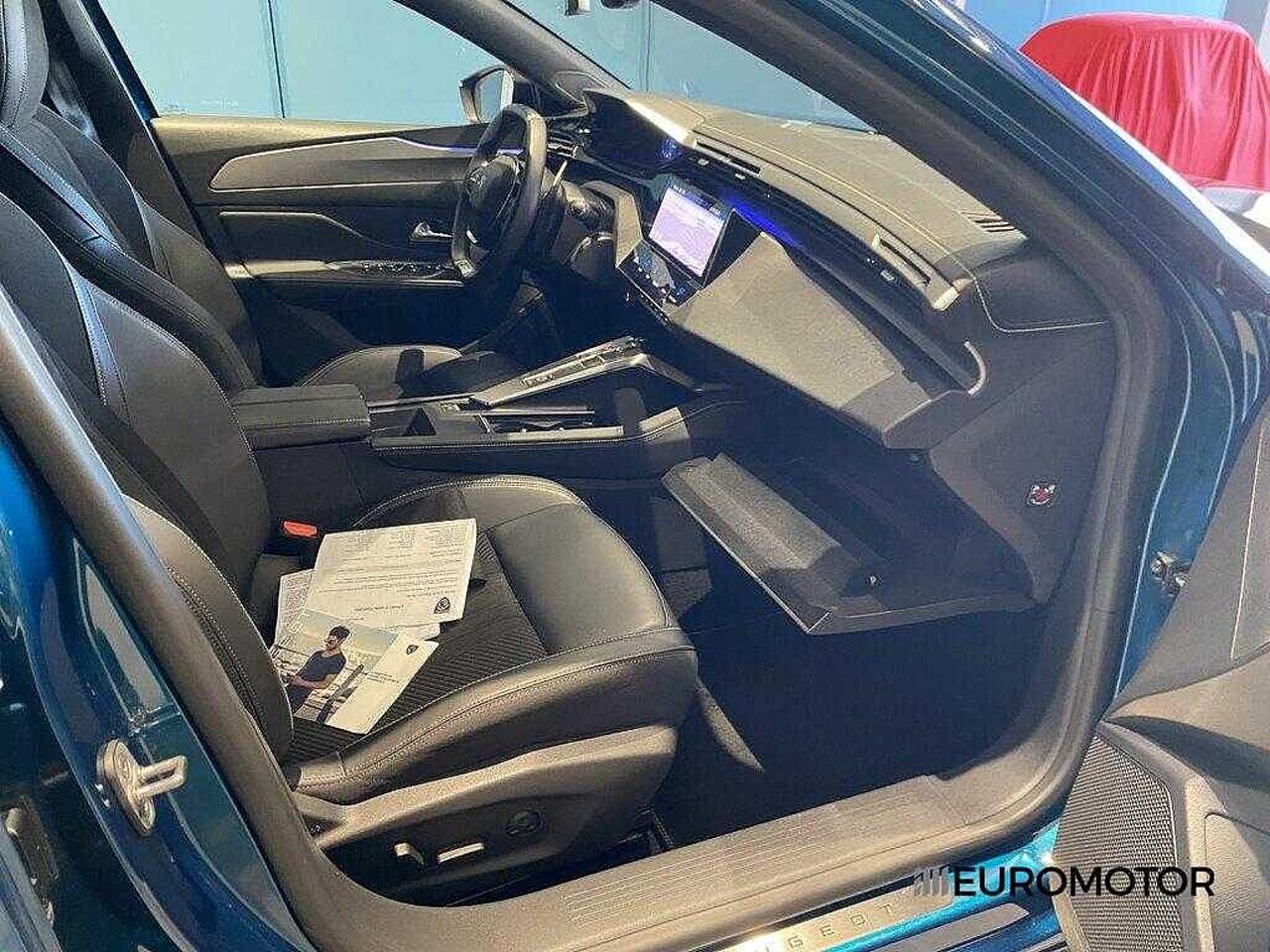 Peugeot Peugeot 408 usata, con touchscreen
