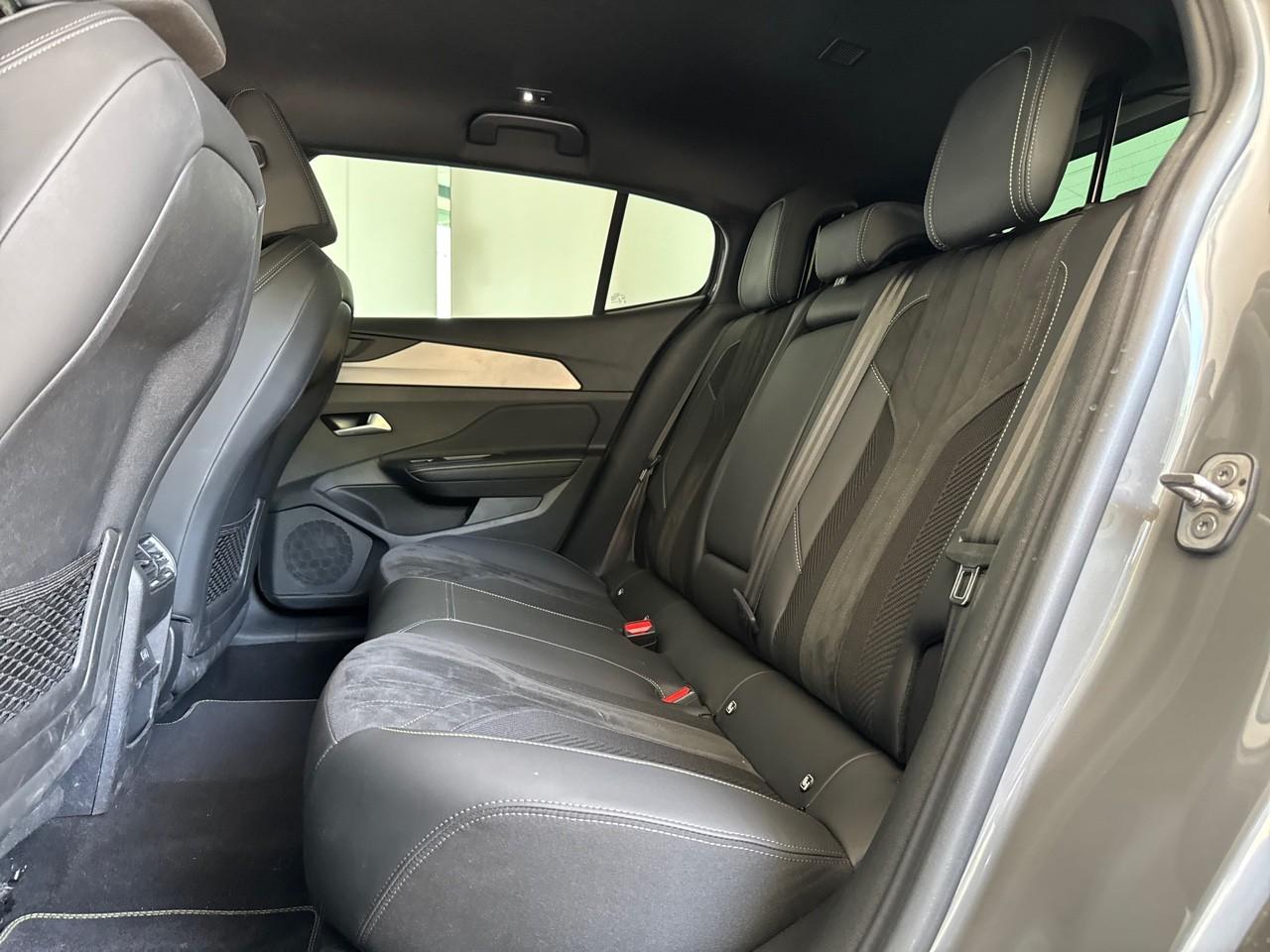 Peugeot Peugeot 408 usata, con Climatizzatore
