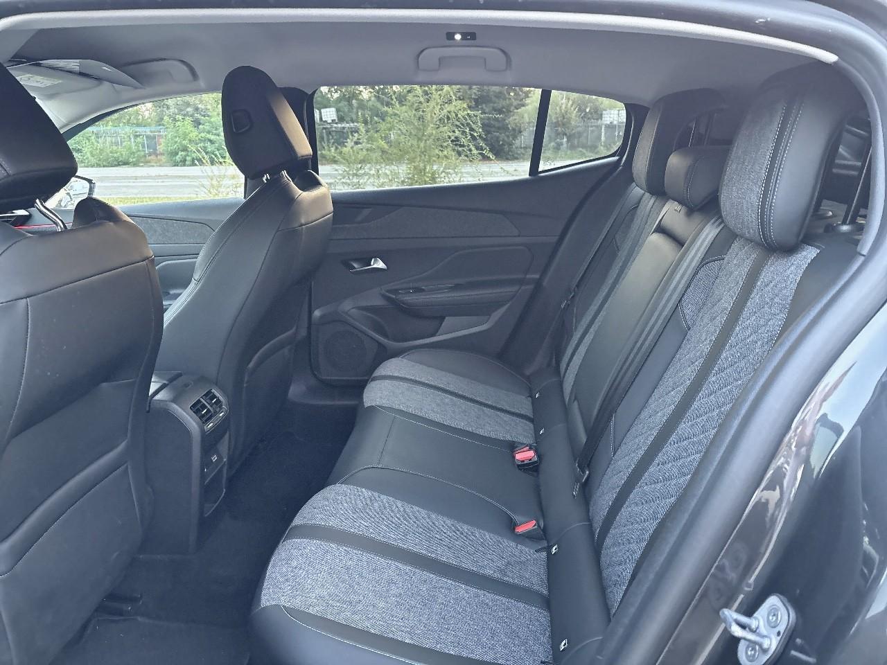 Peugeot Peugeot 408 usata, con Climatizzatore