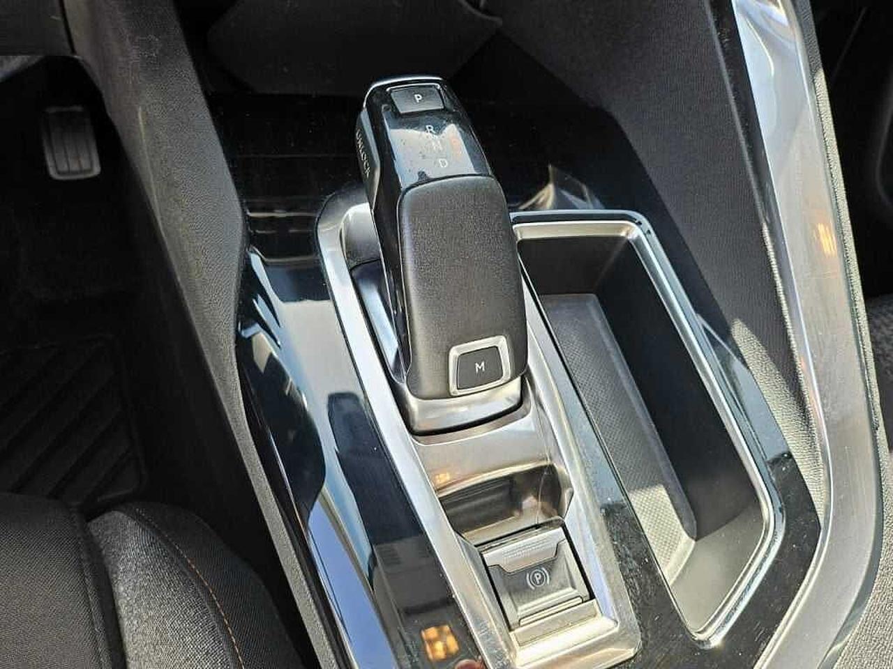 Peugeot Peugeot 5008 usata, con 4x Airbag (fontali + laterali)