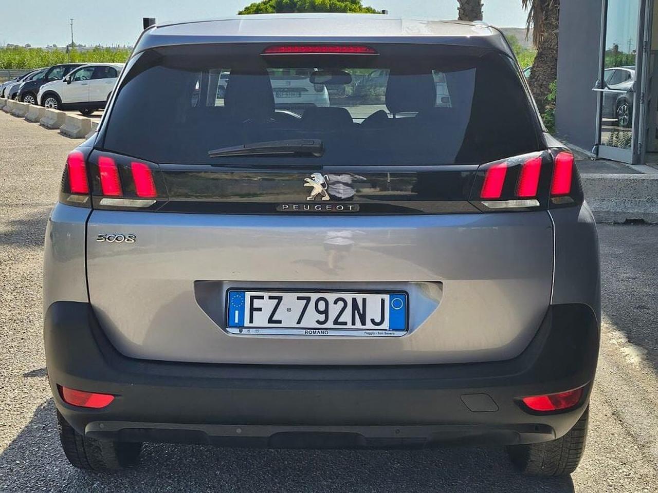Peugeot Peugeot 5008 usata, con clima automatico