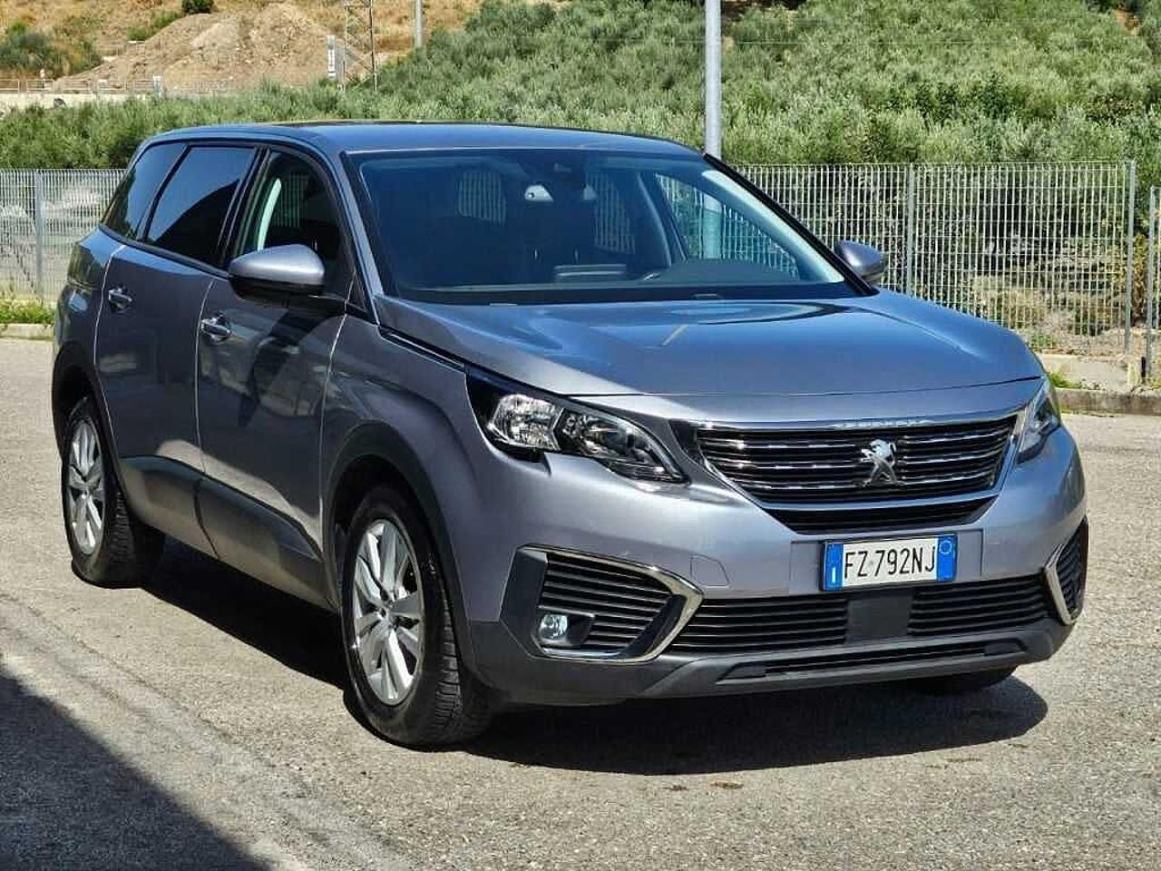 Peugeot Peugeot 5008 usata, con coppia motore: 1750