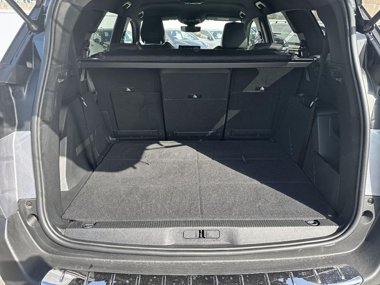 Peugeot Peugeot 5008 usata, con chiamata di emergenza