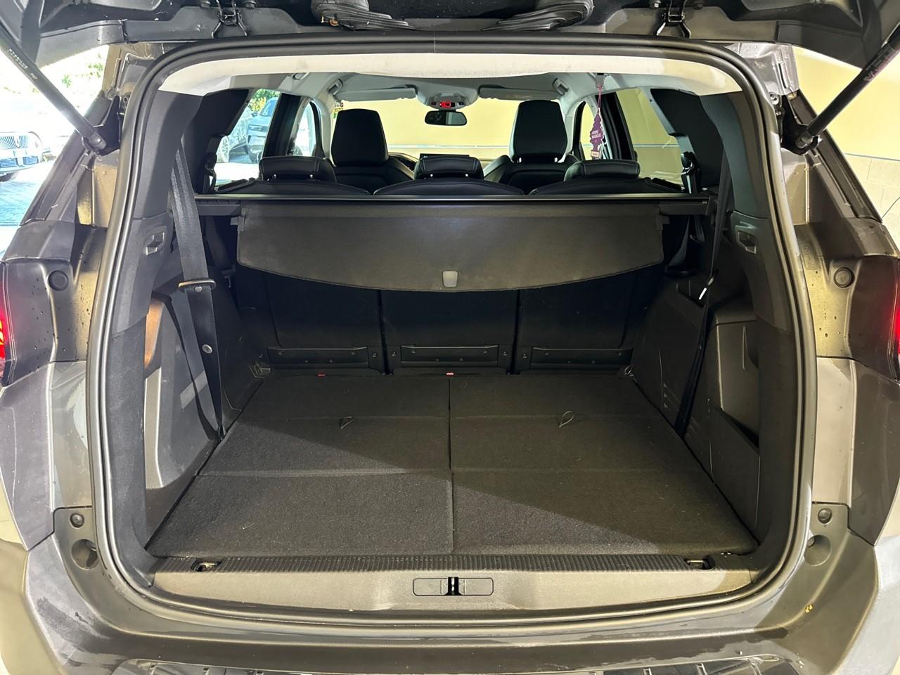 Peugeot Peugeot 5008 usata, con chiamata di emergenza