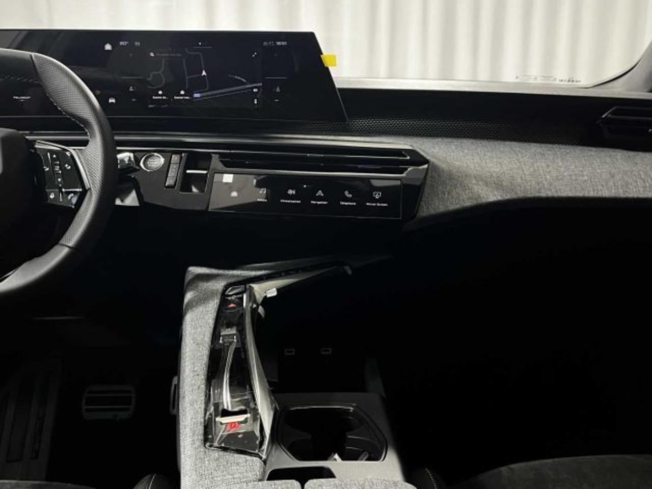 Peugeot Peugeot 5008 usata, con navigatore
