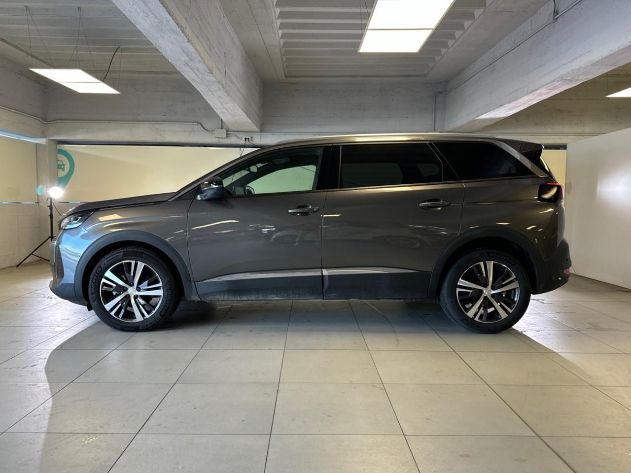 Peugeot Peugeot 5008 usata, con barre longitud.al tetto cromato/argento