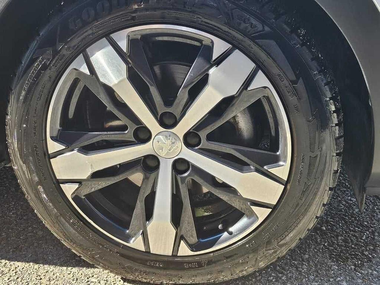 Peugeot Peugeot 5008 usata, con interni in tessuto meco mistral