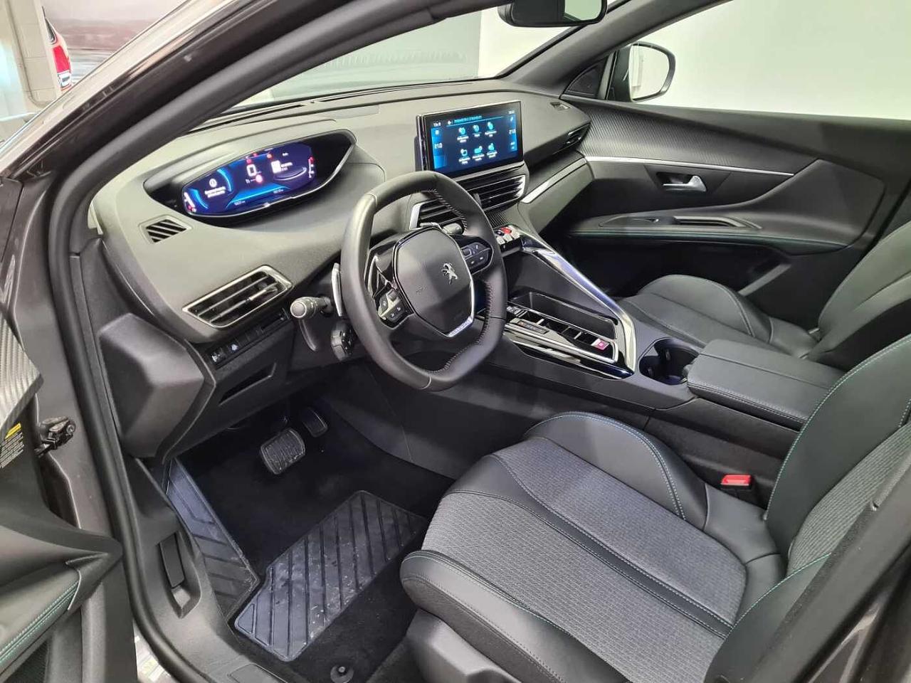 Peugeot Peugeot 5008 usata, con 4 cilindri