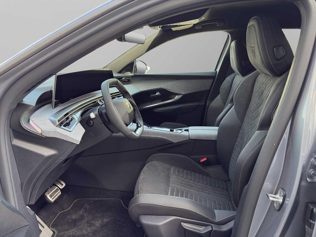 Peugeot Peugeot 5008 usata, con bracciolo porta oggetti