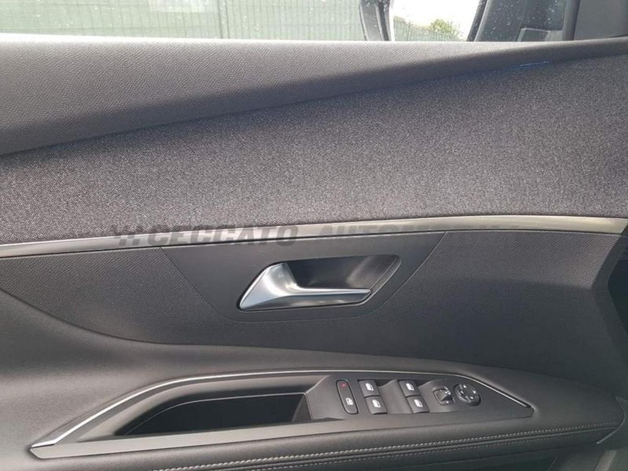 Peugeot Peugeot 5008 usata, con cruise control