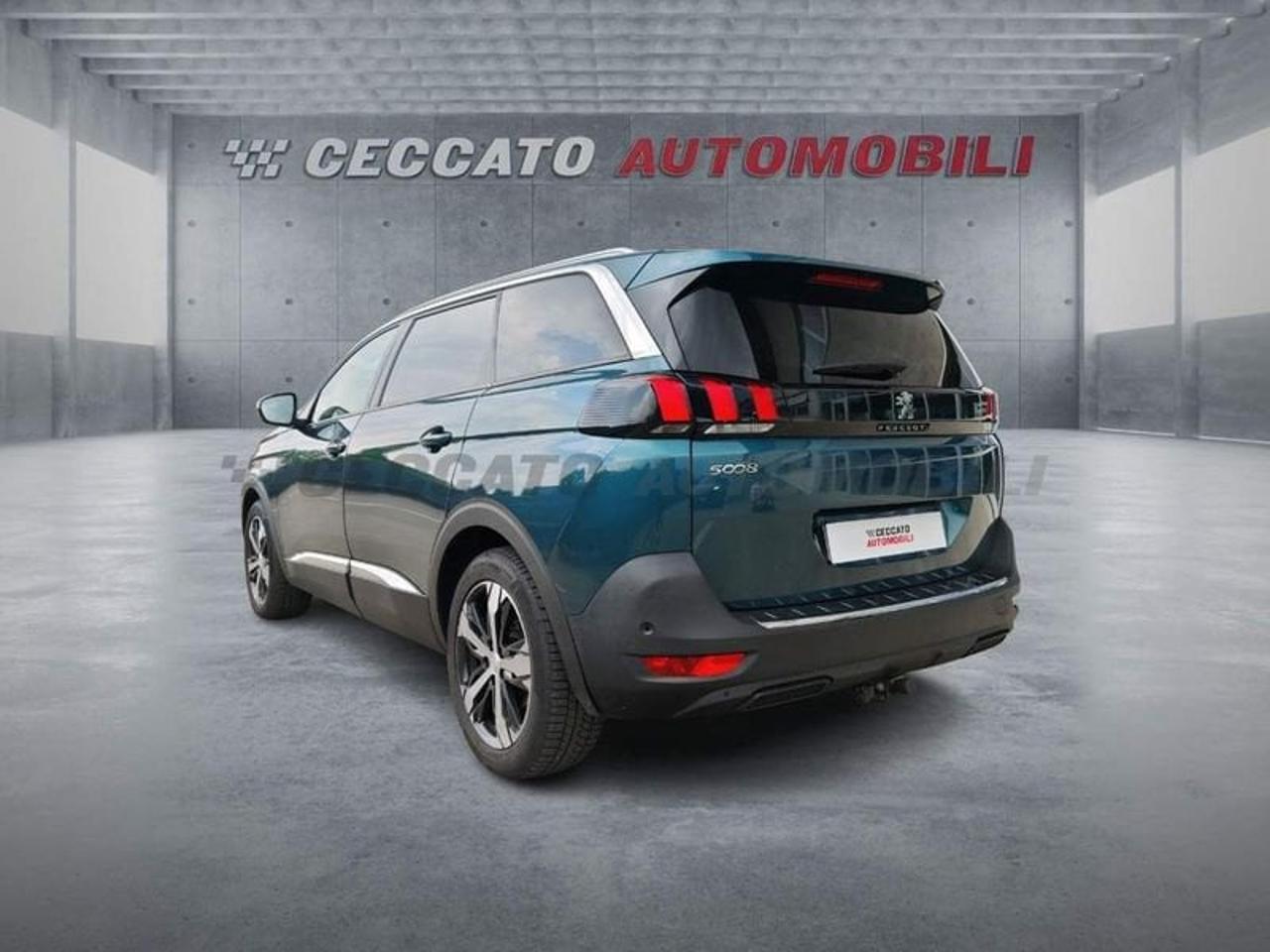 Peugeot Peugeot 5008 usata 18