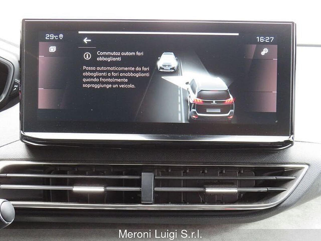 Peugeot Peugeot 5008 usata, con sistema di navigazione