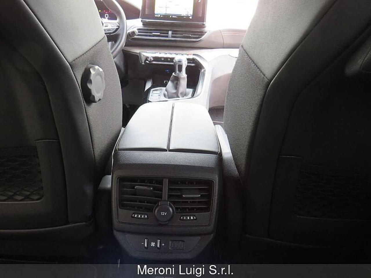 Peugeot Peugeot 5008 usata 17