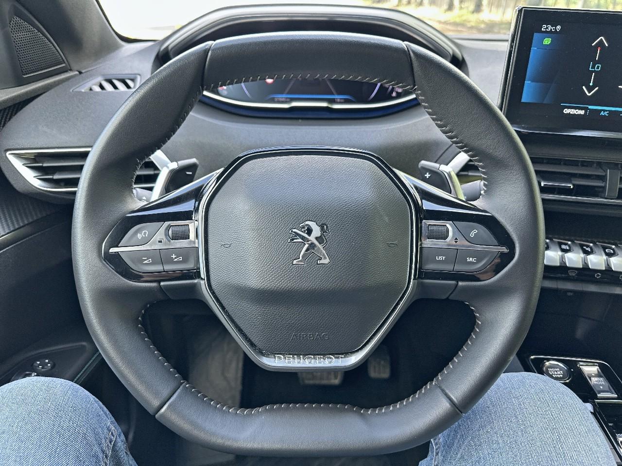 Peugeot Peugeot 5008 usata, con 4 freni a disco con 2 dischi ventilati