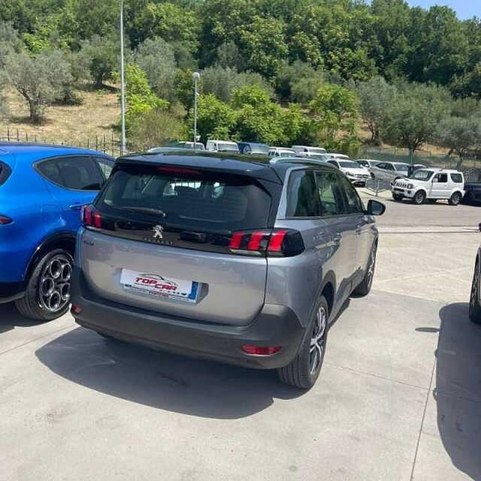 Peugeot Peugeot 5008 usata 16
