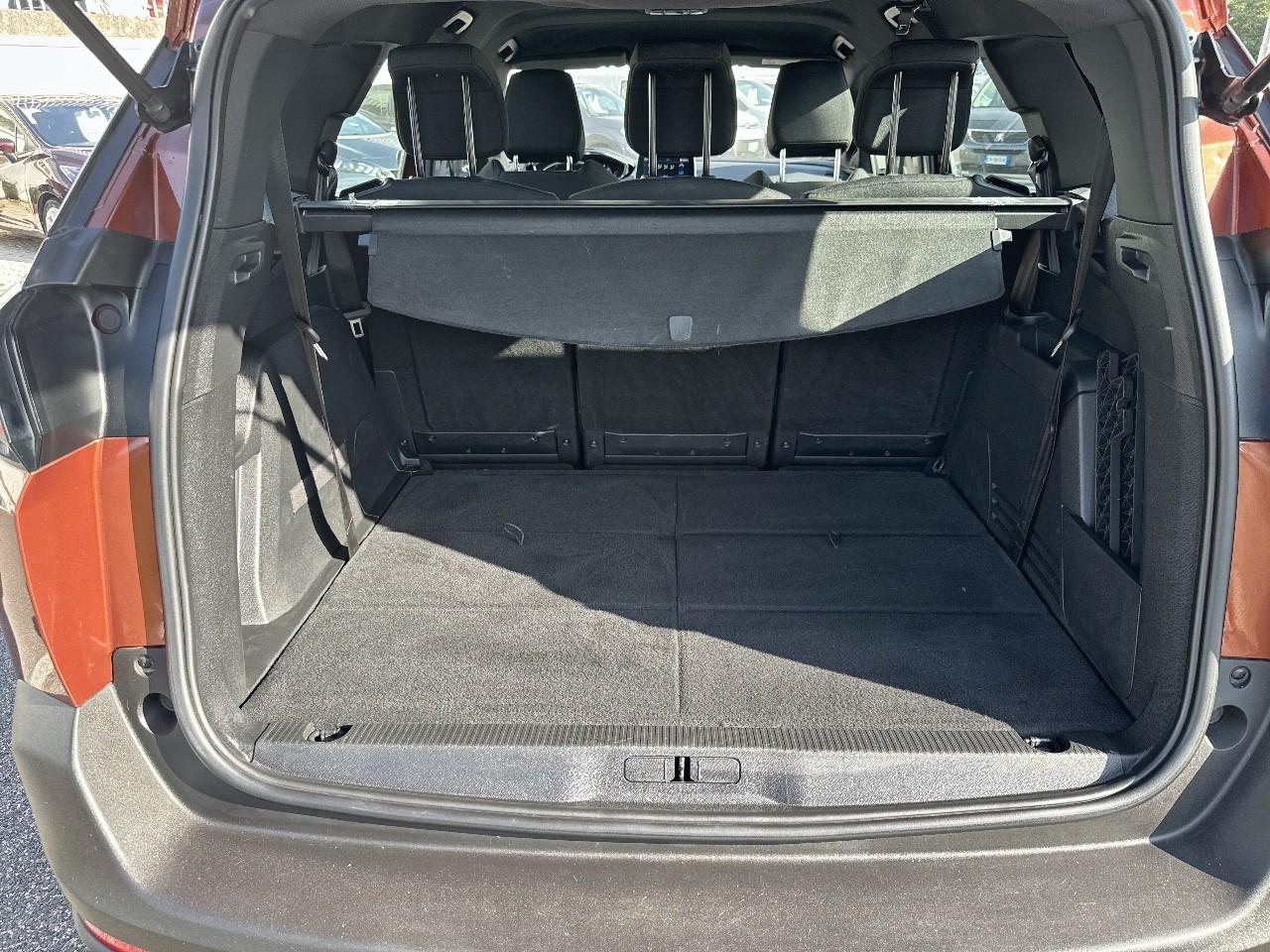 Peugeot Peugeot 5008 usata, con climatizzatore a controllo automatico