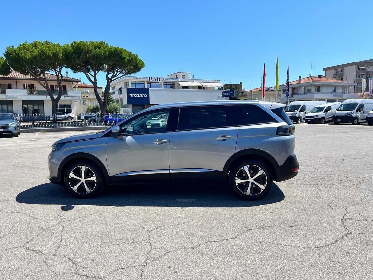 Peugeot Peugeot 5008 usata, con coppia motore: 1750