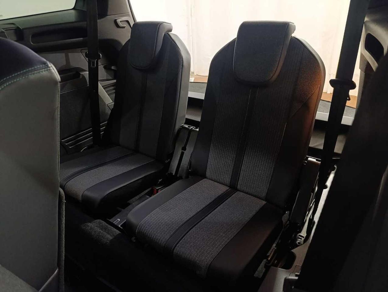 Peugeot Peugeot 5008 usata, con 8 marce
