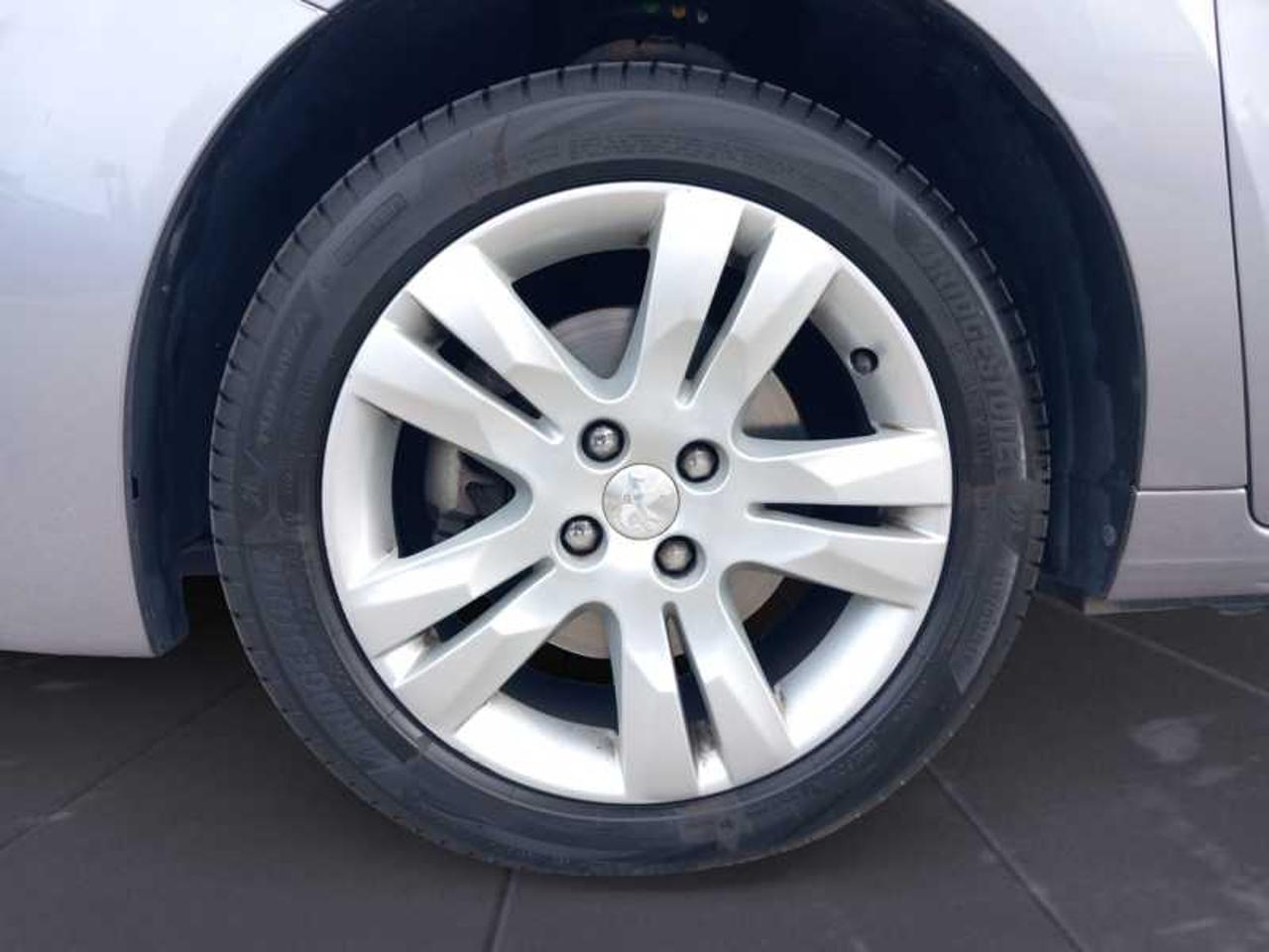 Peugeot Peugeot 5008 usata, con alzacristalli elettrici