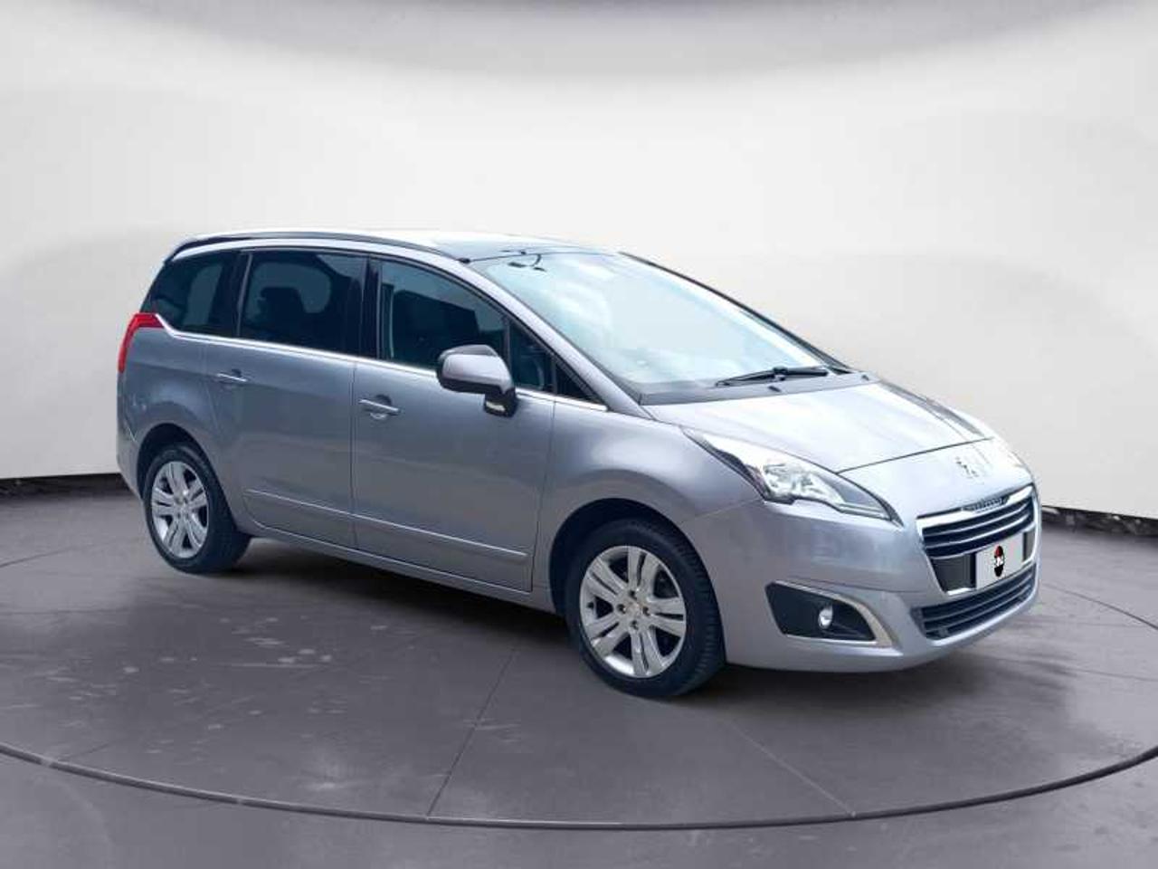 Peugeot Peugeot 5008 usata 12