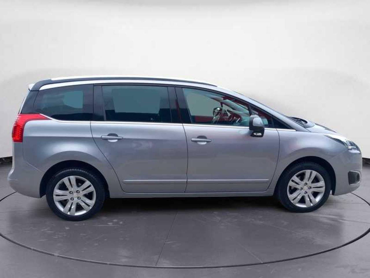 Peugeot Peugeot 5008 usata 13