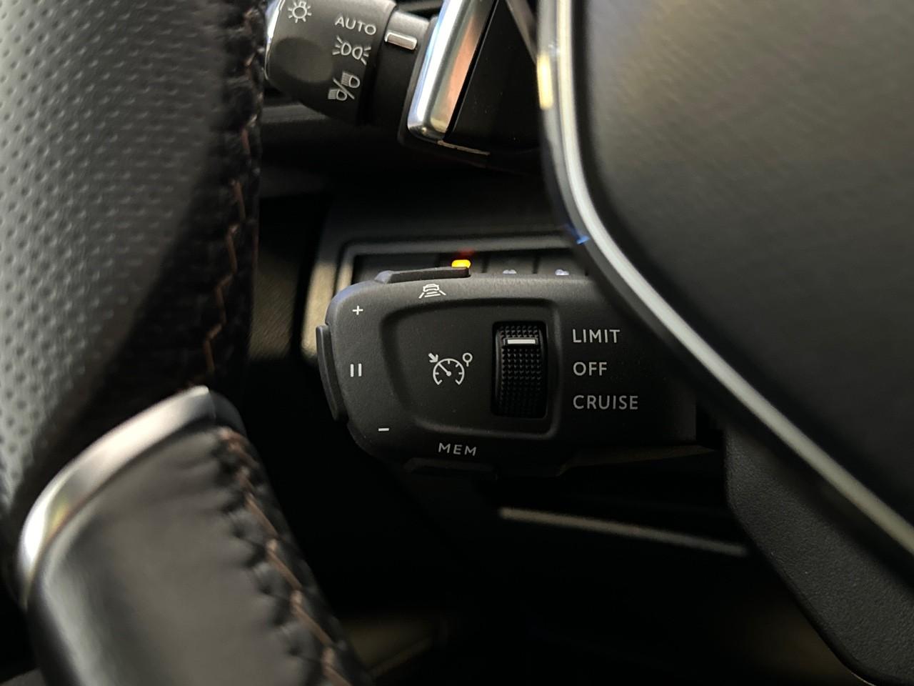 Peugeot Peugeot 5008 usata, con assistenza al parcheggio posteriore e con monitor