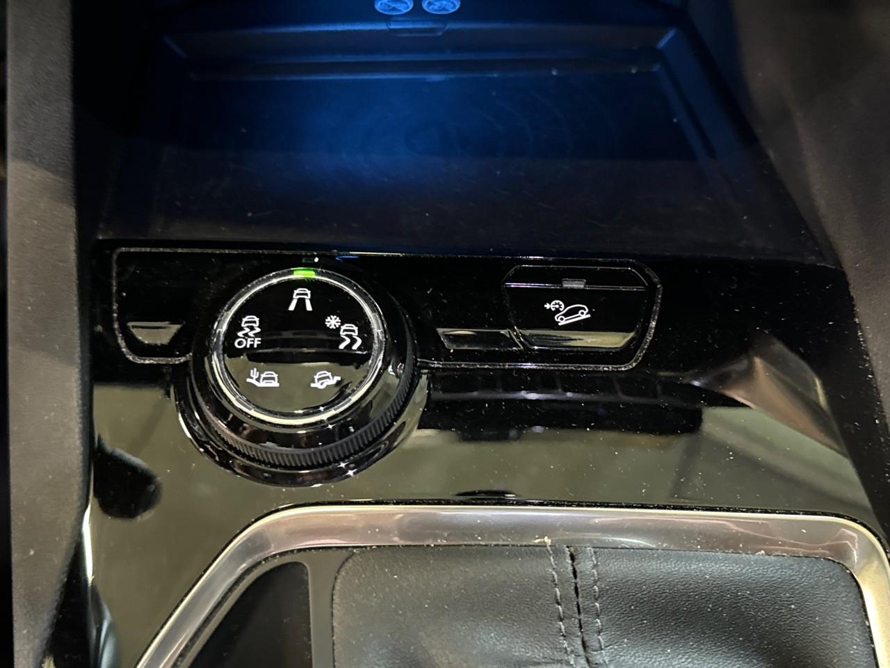 Peugeot Peugeot 5008 usata, con assistenza alla frenata di emergenza