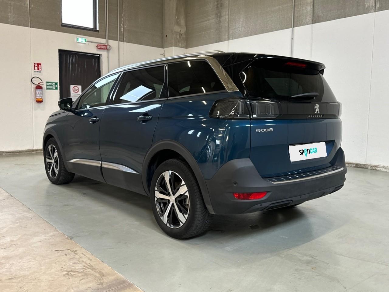 Peugeot Peugeot 5008 usata, con chiusura centralizzata scheda , incl. cristalli elettrici
